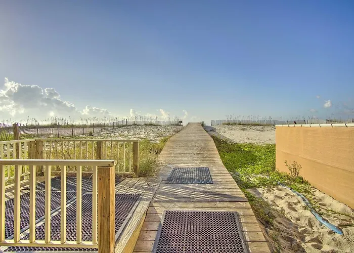 Oceanfront ~ 2 Mi To The Hangout *